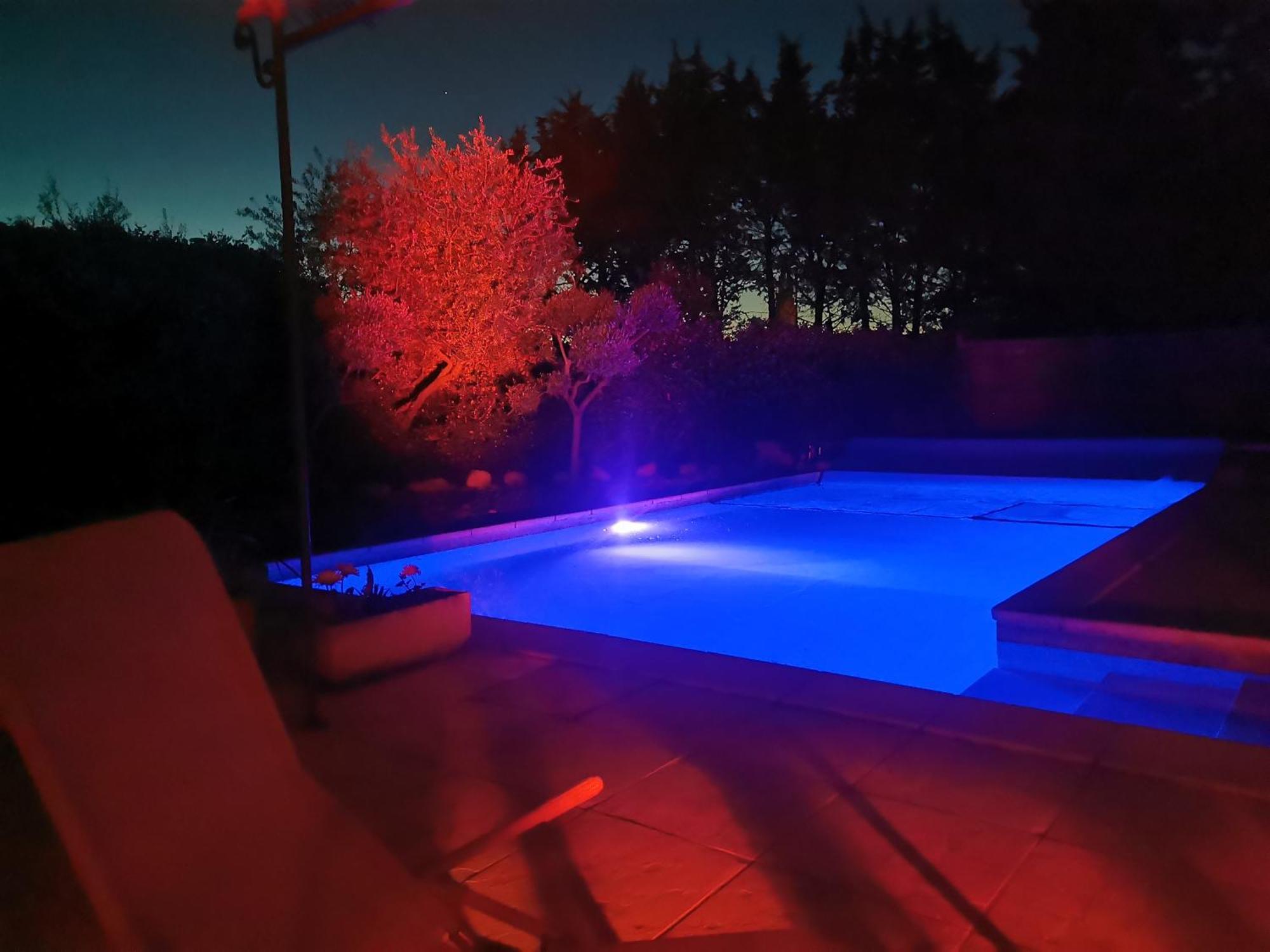 Studio 25M2 Avec Piscine Et Spa, Proche Iter Et Cadarache Leilighet Valensole Eksteriør bilde